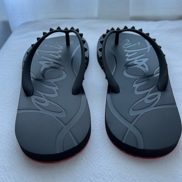 New Christian Louboutin Loubi Flip Flop in Black size 41 - Picture 6 of 12